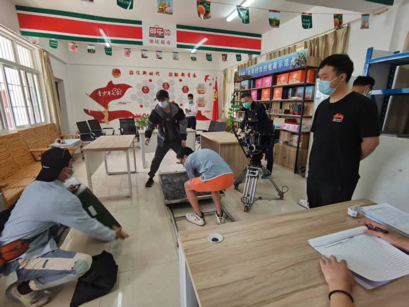 徐水县广告片拍摄公司：极简主义践行者，少即是多的视觉哲学